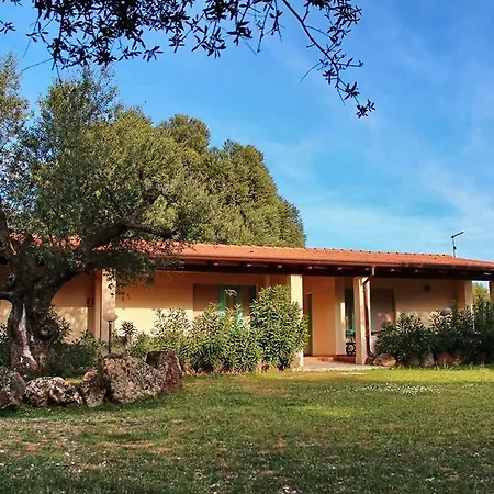 Turismo Rurale Su Cuile Farm stay *